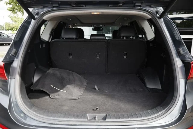 Used 2019 Rainforest Hyundai Limited image 31