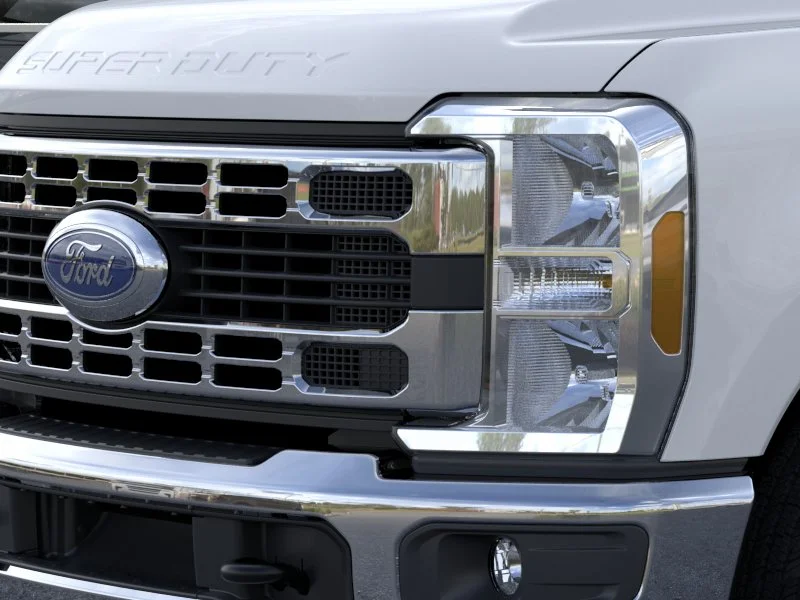 New 2026 Oxford White Ford XL image 45