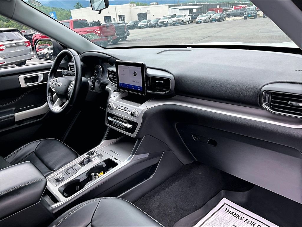 Used 2023 White Ford XLT image 14