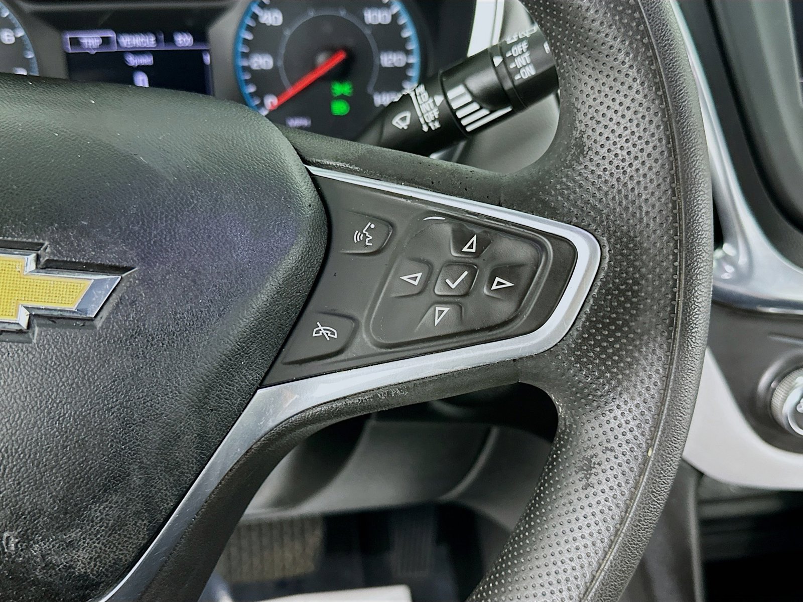 Used 2022 Blue Chevrolet LS image 15