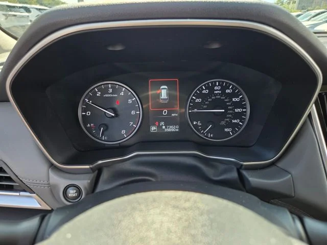 Used 2025 Gray Subaru Onyx Edition image 37