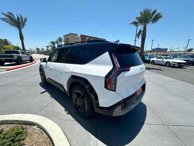 New 2026 Glacial White Pearl / Black Ro Kia GT-Line AWD image 5