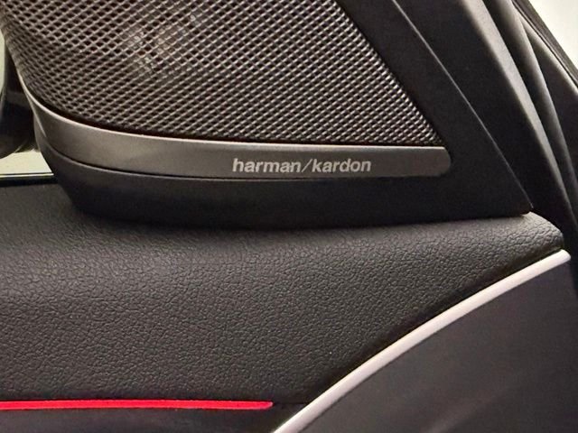 Used 2021 Dark Graphite Metallic BMW 530i image 21