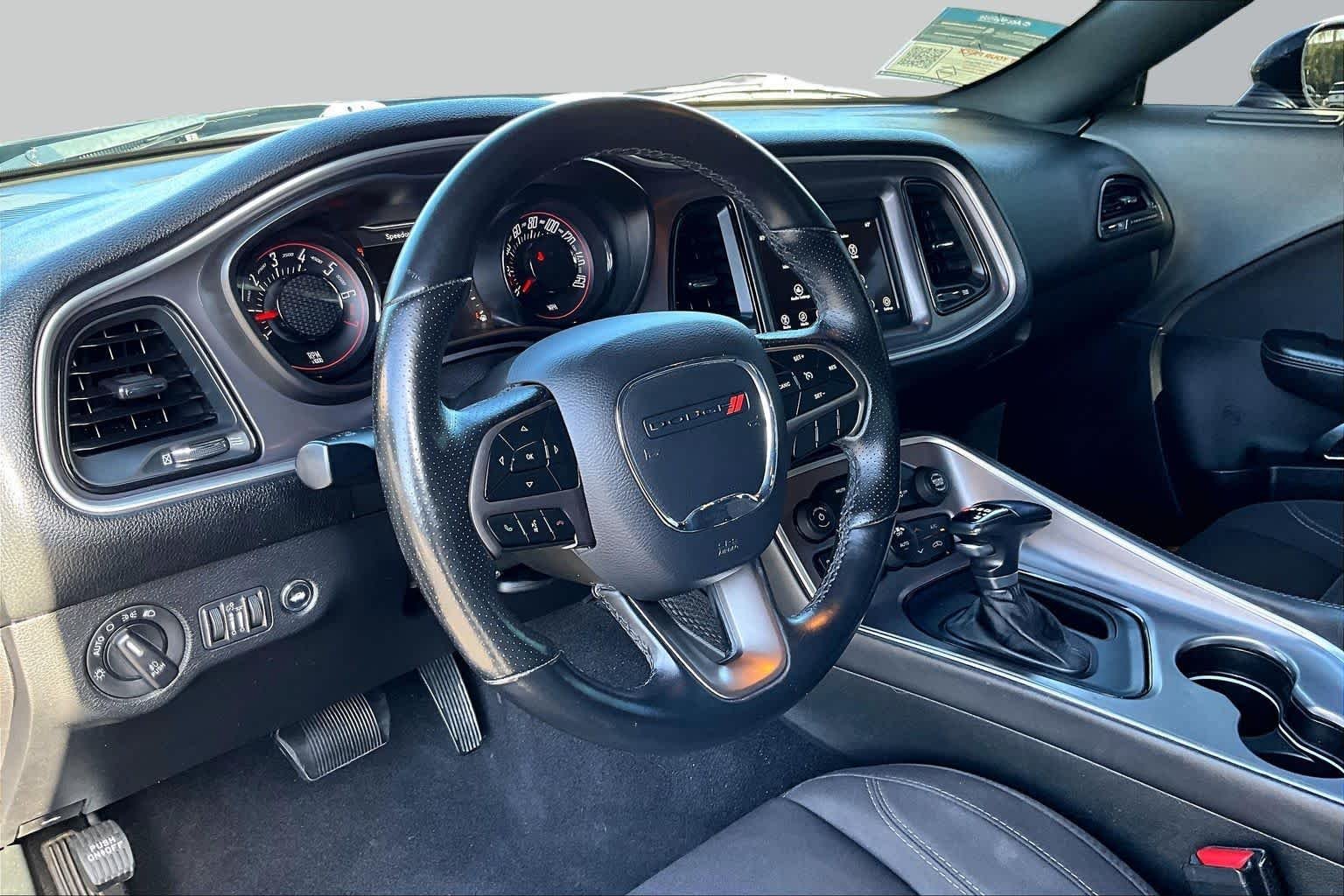 Used 2019 Maximum Steel Metallic Clearcoat Dodge SXT image 16
