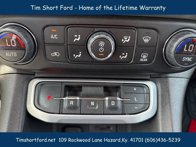Used 2023 Silver GMC SLT image 19