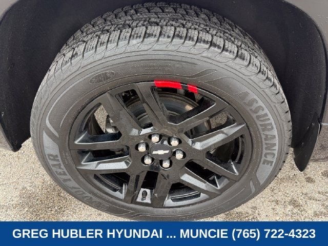 Used 2019 Beige Chevrolet Premier image 11