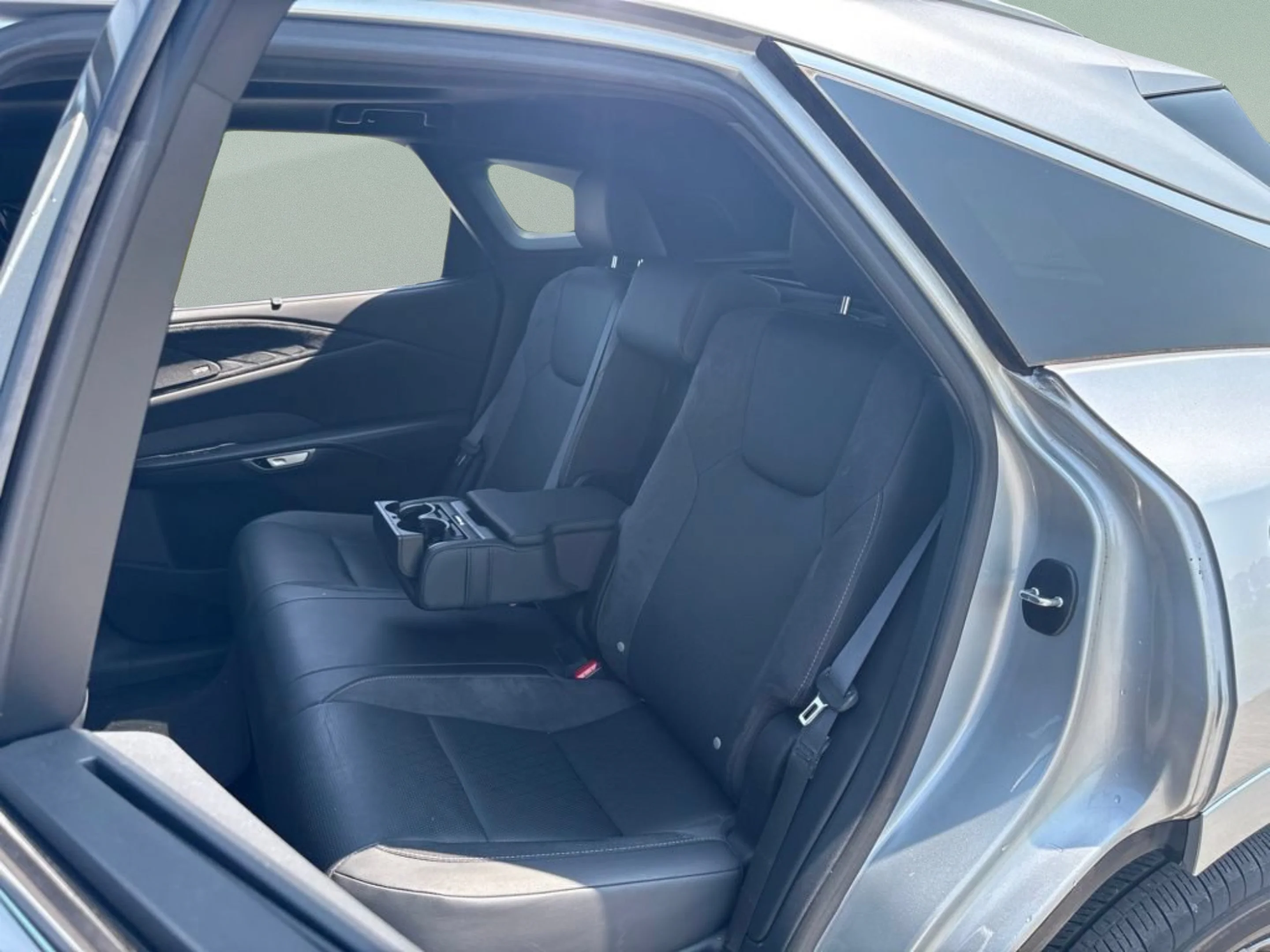 Used 2023 Iridium Lexus 350 Luxury image 23