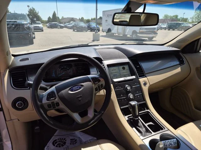 Used 2018 White Ford SEL image 10