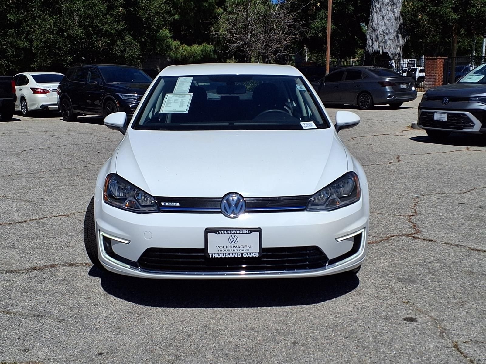 Used 2016 Volkswagen e-Golf e-Golf SE with VIN WVWKP7AU5GW916520 for sale in Westlake Village, CA