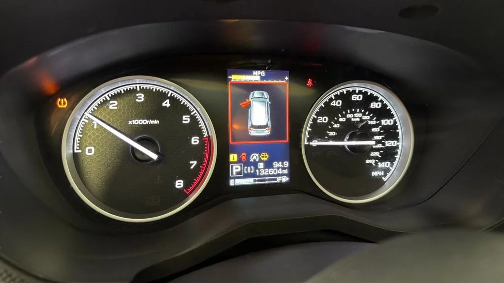 Used 2020 White Subaru Premium image 20