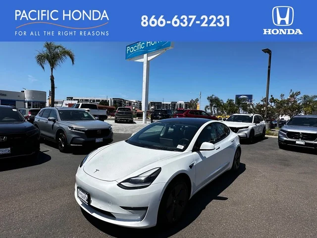 2022 Tesla Model 3 Base