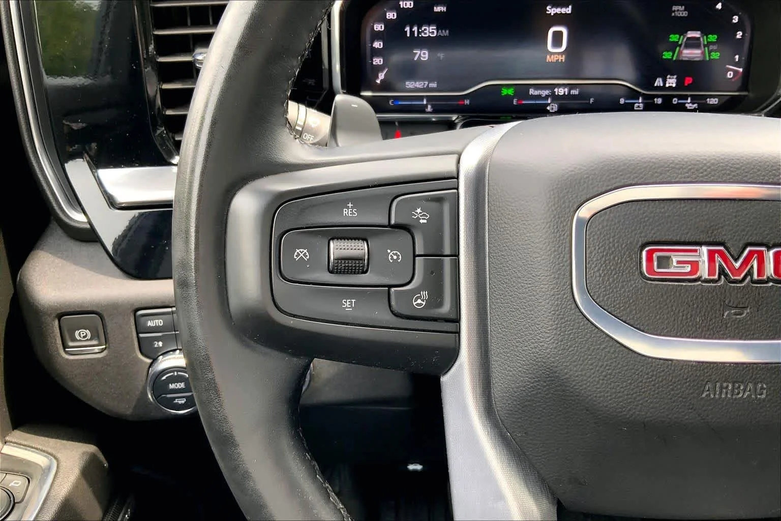 Used 2024 Summit White GMC Elevation image 24