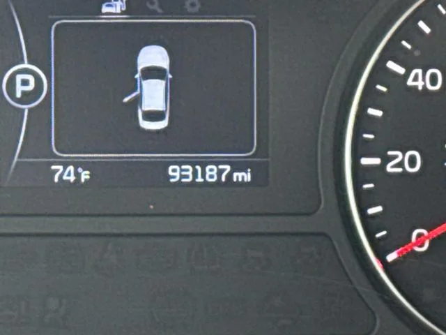 Used 2016 Gray Kia LX image 24