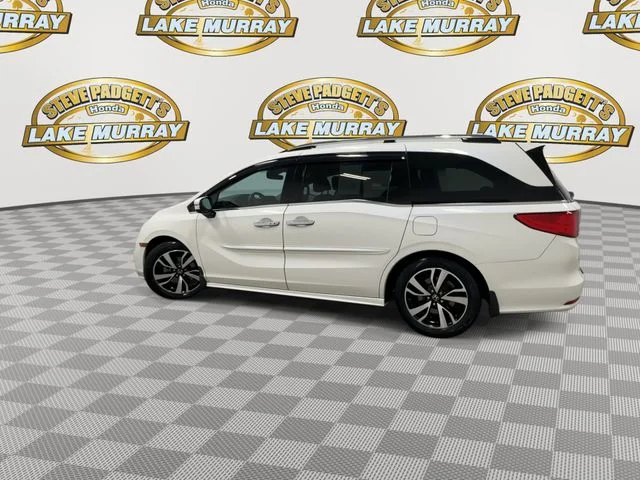 Certified Used 2019 White Diamond Pearl Honda Elite image 8