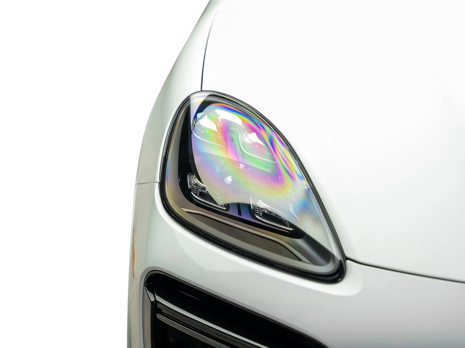 Used 2022 White Porsche Turbo S image 3