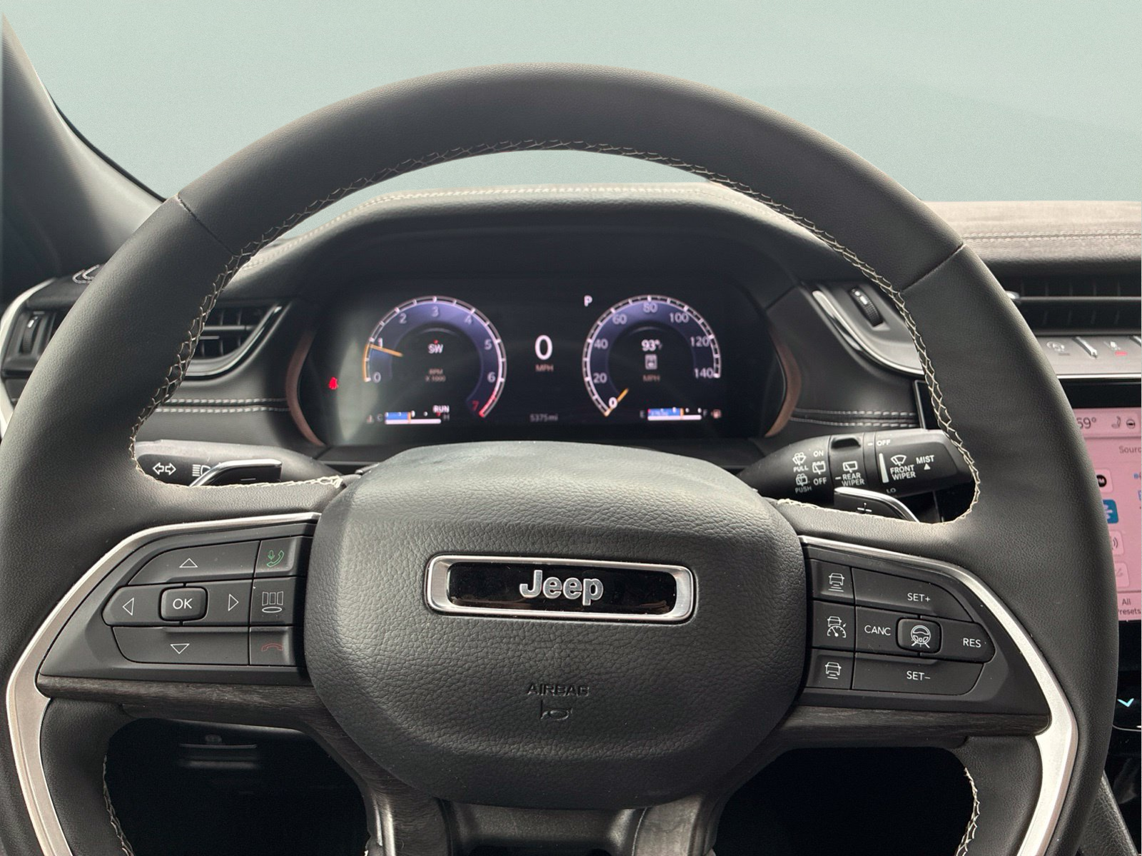 Used 2026 Gray Jeep Limited image 29