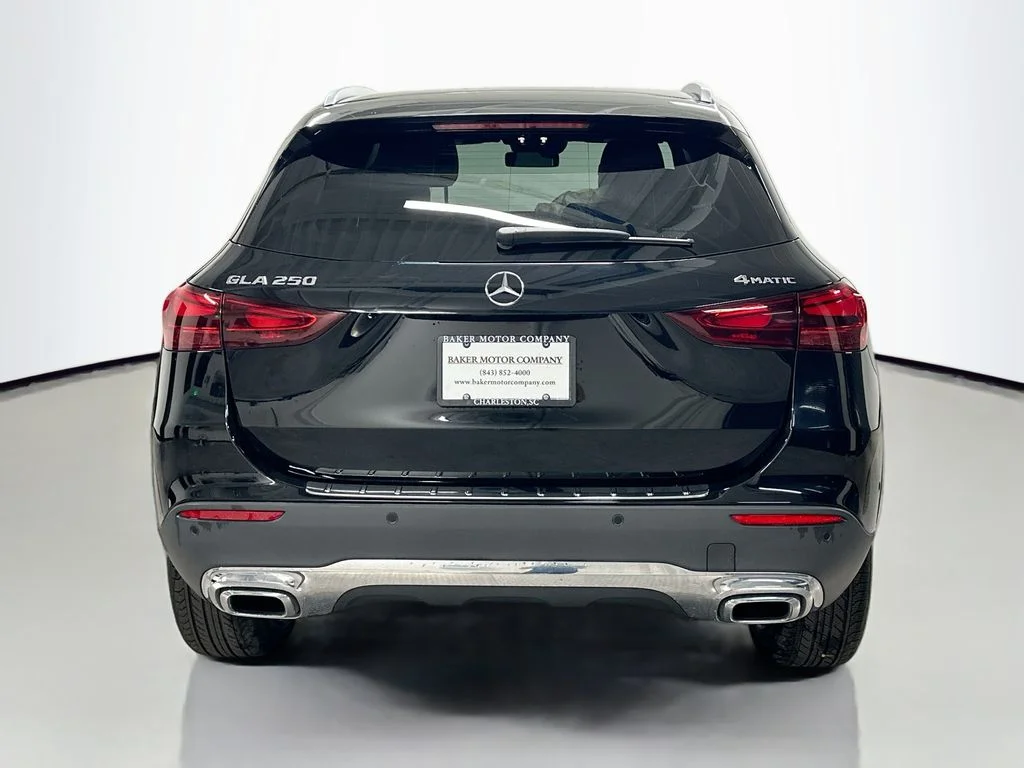 Certified Used 2024 Night Black Mercedes-Benz GLA 250 image 10