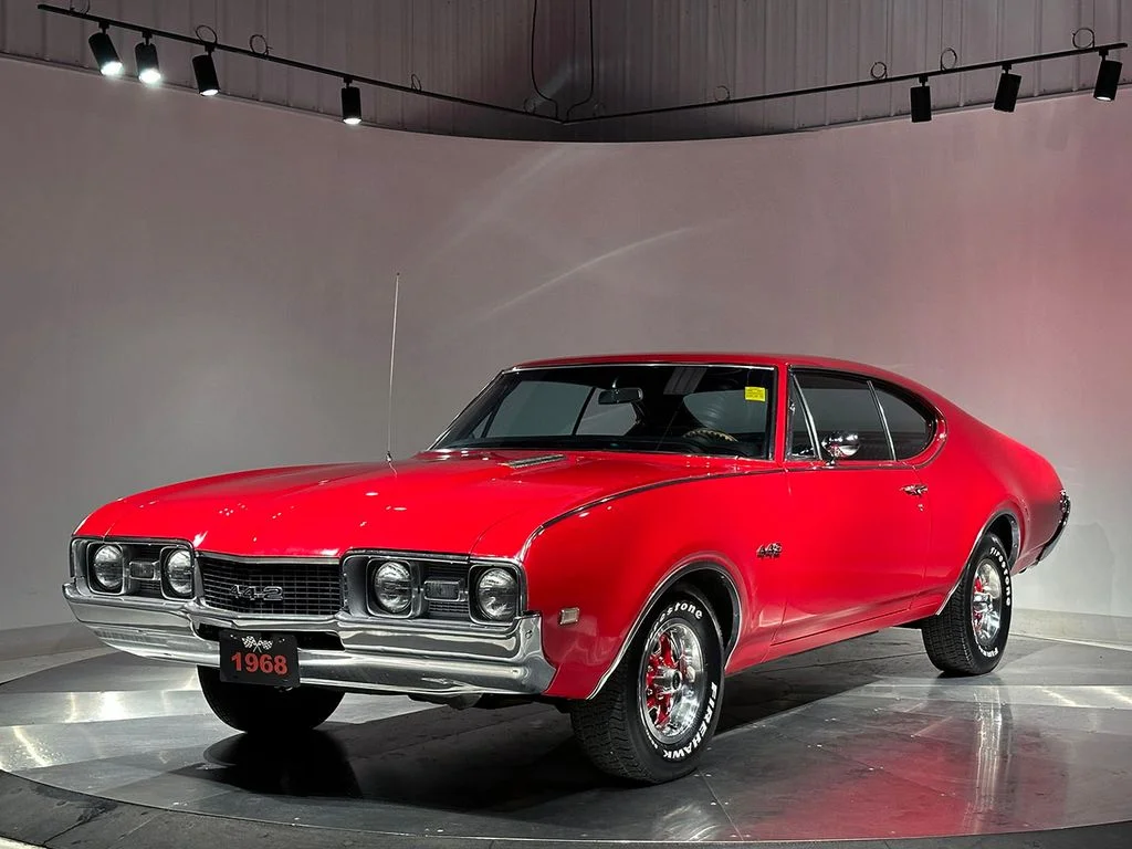 Used 1968 Red Oldsmobile  image 2