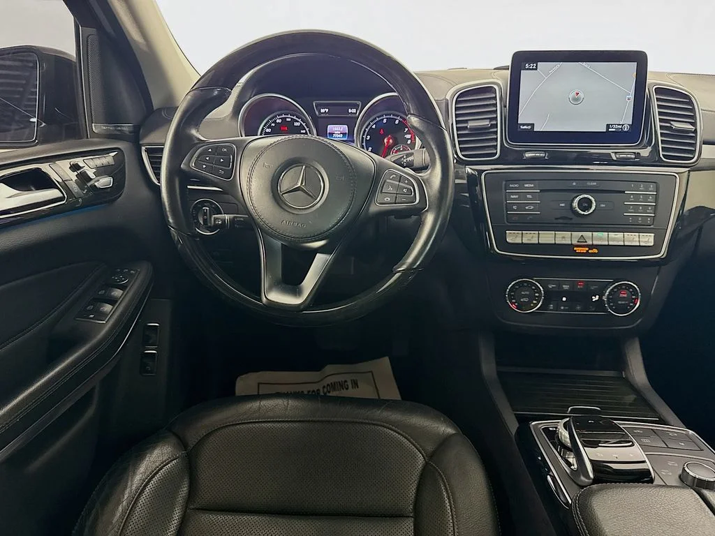 Used 2018 Gray Mercedes-Benz GLS 550 image 26