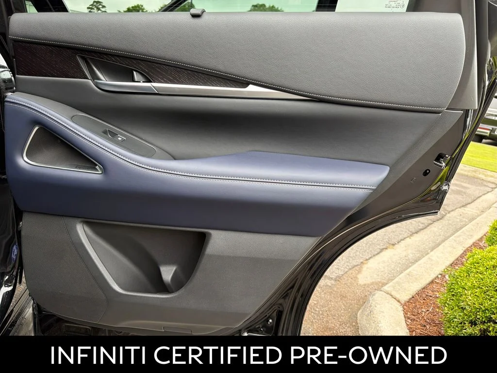 Certified Used 2026 Mineral Black INFINITI SPORT image 35