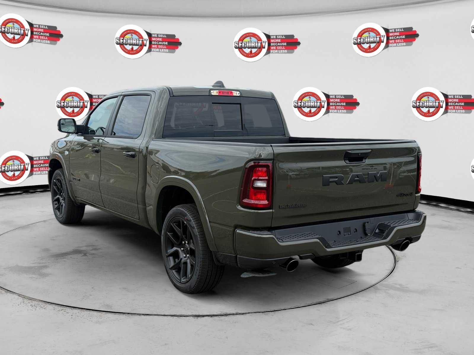 New 2026 Tank Exterior Paint RAM Laramie image 3