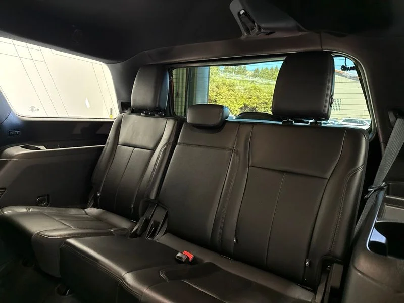 Used 2021 Black Ford XLT image 21
