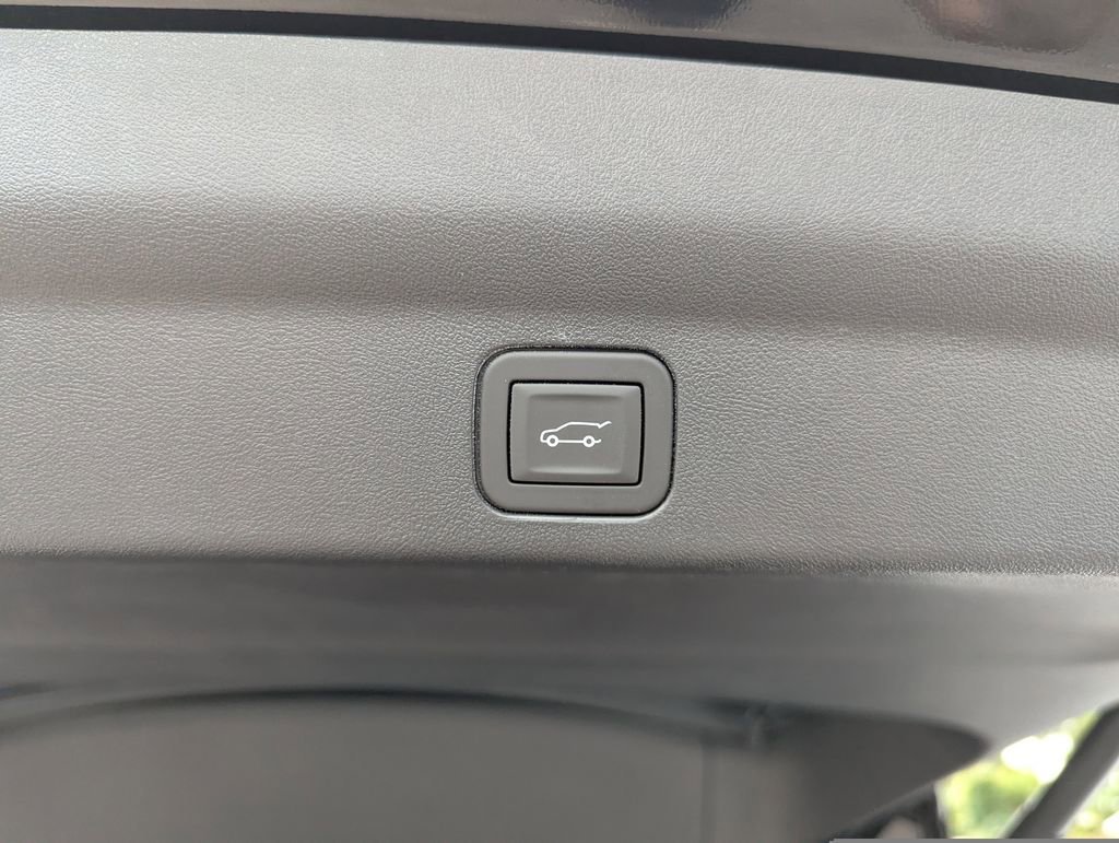 2026 Cadillac Escalade IQL Luxury - Photo 67