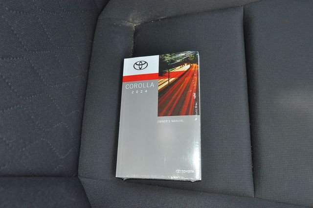 Used 2024  Toyota LE image 22