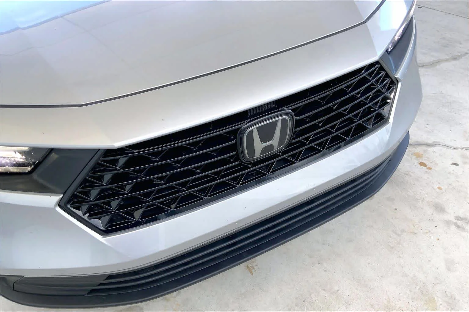 2025 Honda Accord Hybrid Sport - Photo 30
