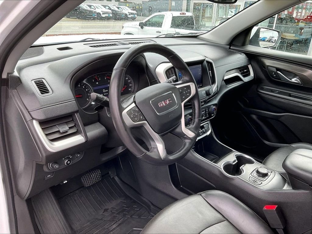 Used 2022 White GMC SLT image 8
