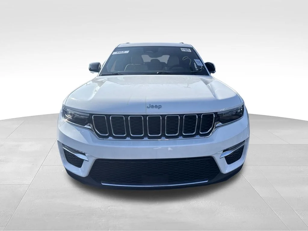 Used 2023 White Jeep Limited image 5