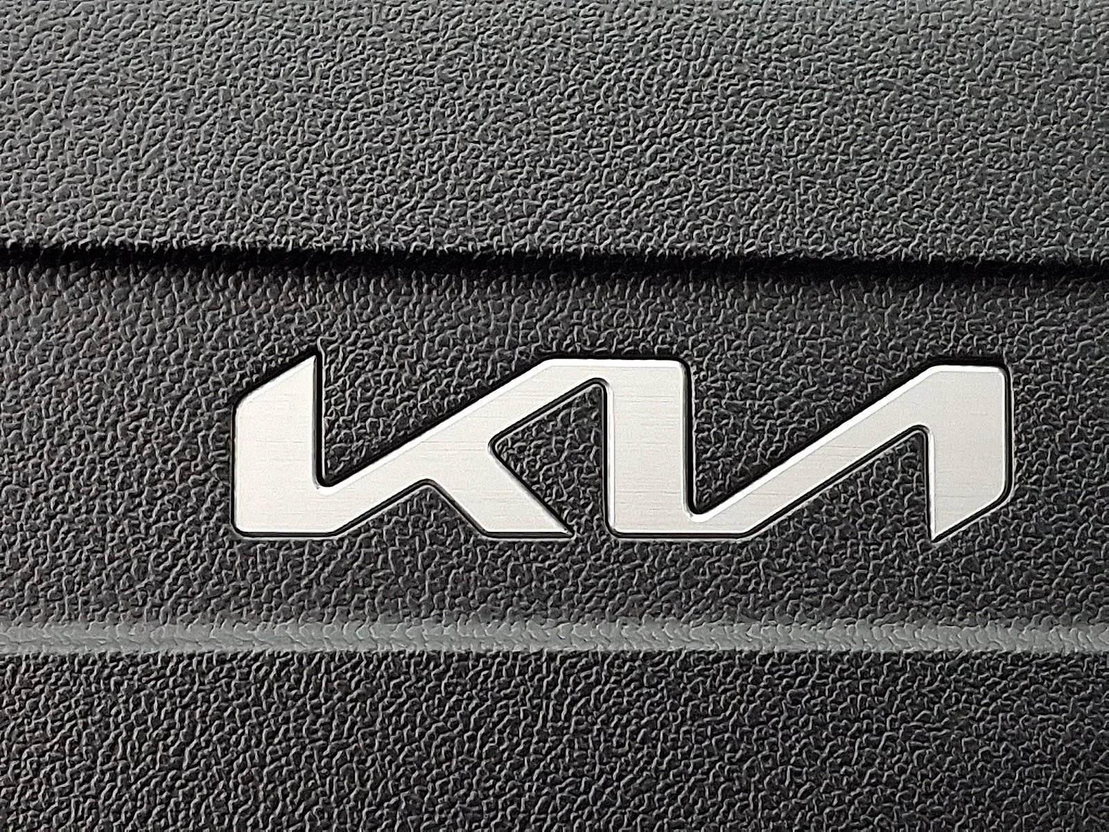 New 2026 Glacial White Pearl Kia EX image 18