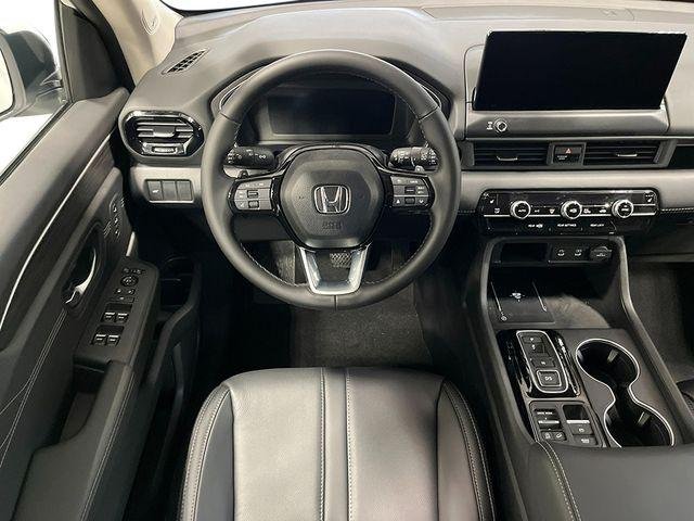 New 2026 Platinum White Pearl Honda Touring image 27
