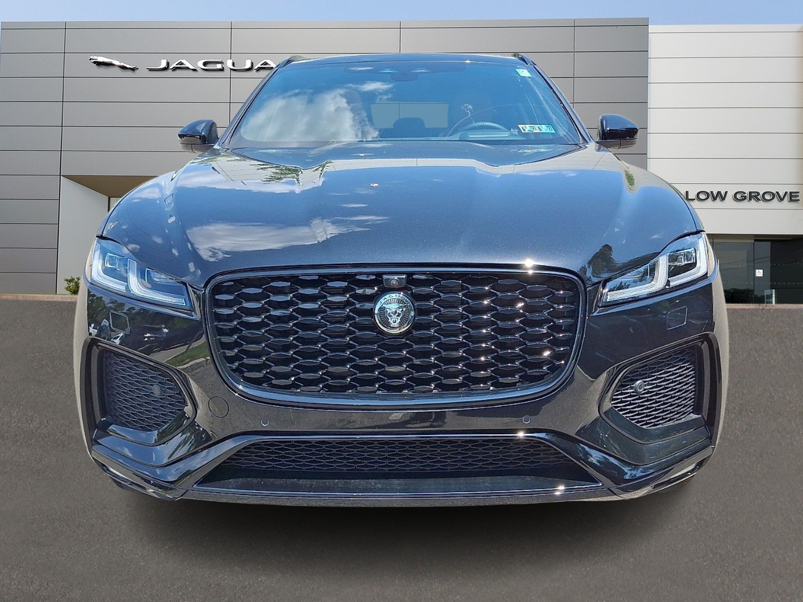 New 2026 Santorini Black Jaguar R-Dynamic S P400 AWD Automatic image 8