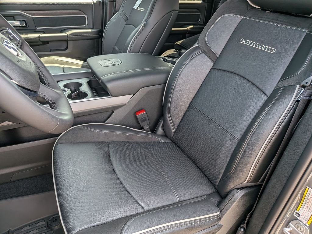 New 2026 Ceramic Gray Clear-Coat Exterior Paint RAM Laramie image 29