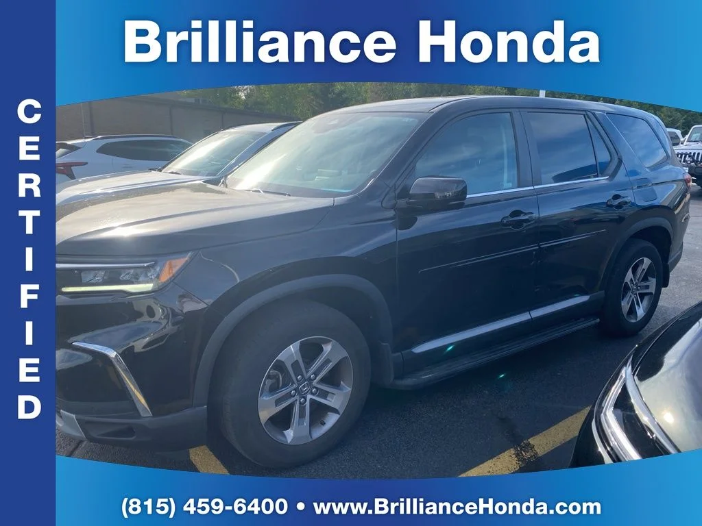 2024 Honda Pilot EX-L 8-Occupant AWD's photo