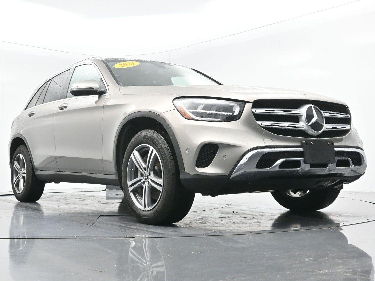 Used 2021 Mojave Silver Metallic Mercedes-Benz GLC 300 image 47