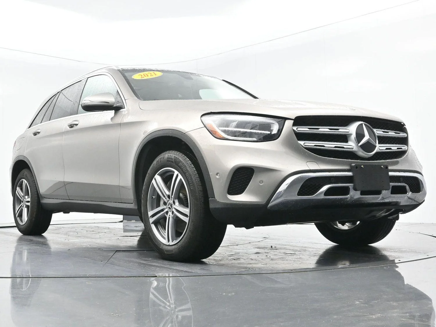 Used 2021 Mojave Silver Metallic Mercedes-Benz GLC 300 image 47