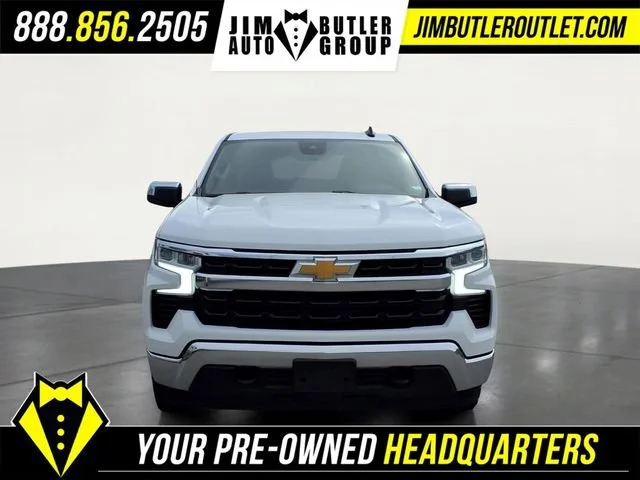 Used 2024 Summit White Chevrolet LT image 17