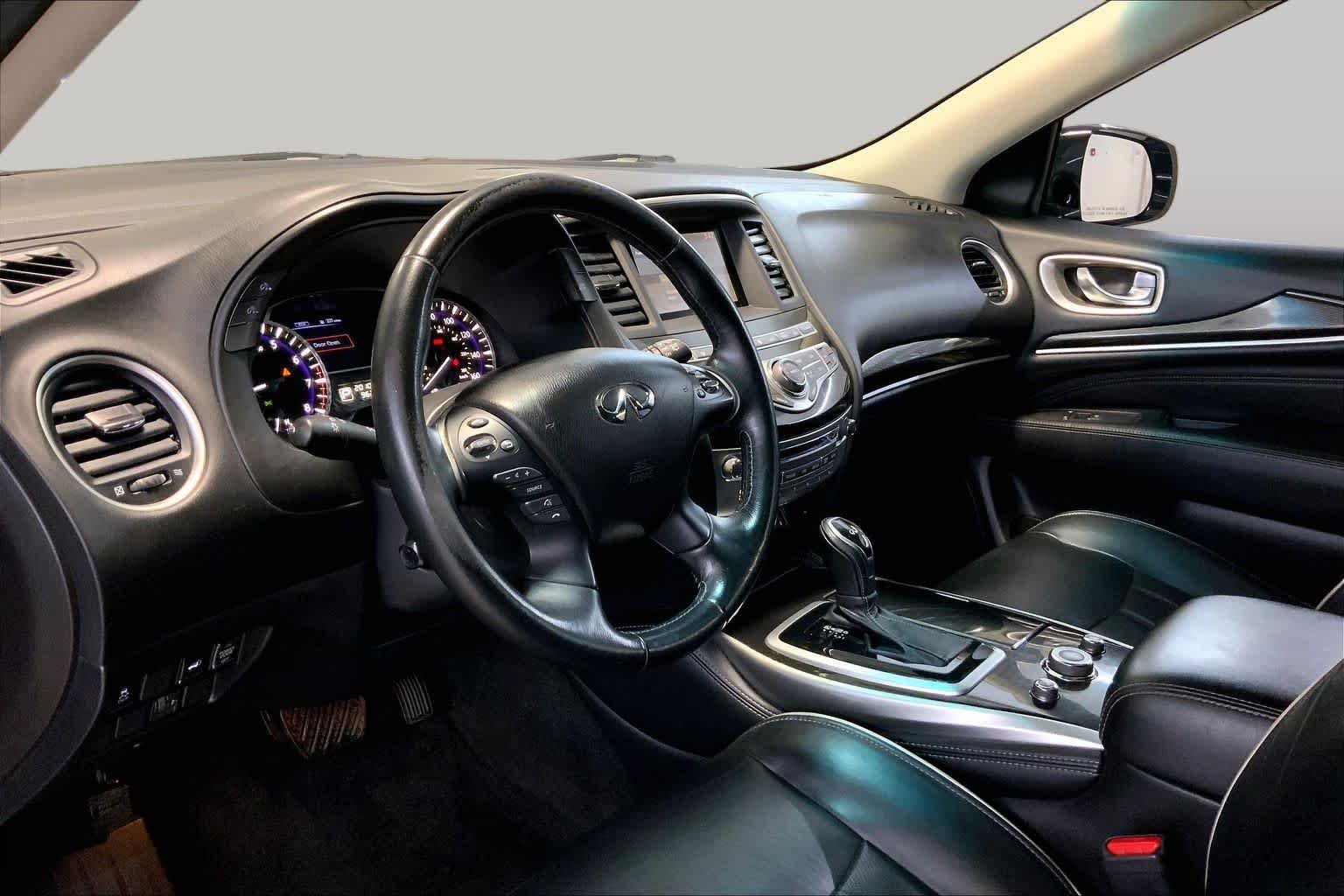 Used 2016 Black Obsidian INFINITI  image 17