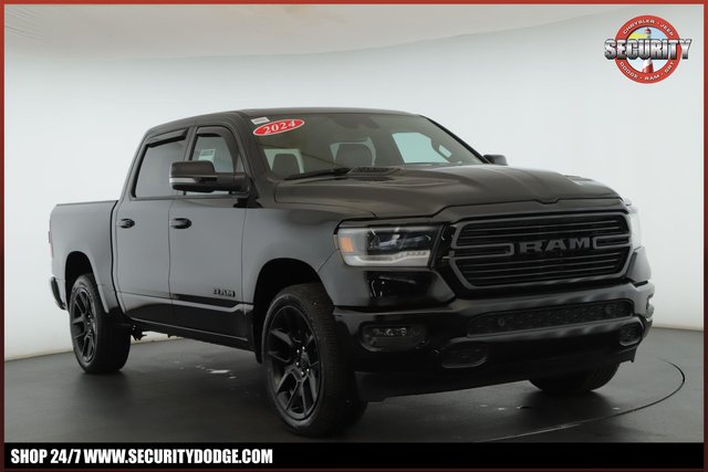 2024 Ram 1500 Laramie 4x4 Crew Cab 5'7 Box