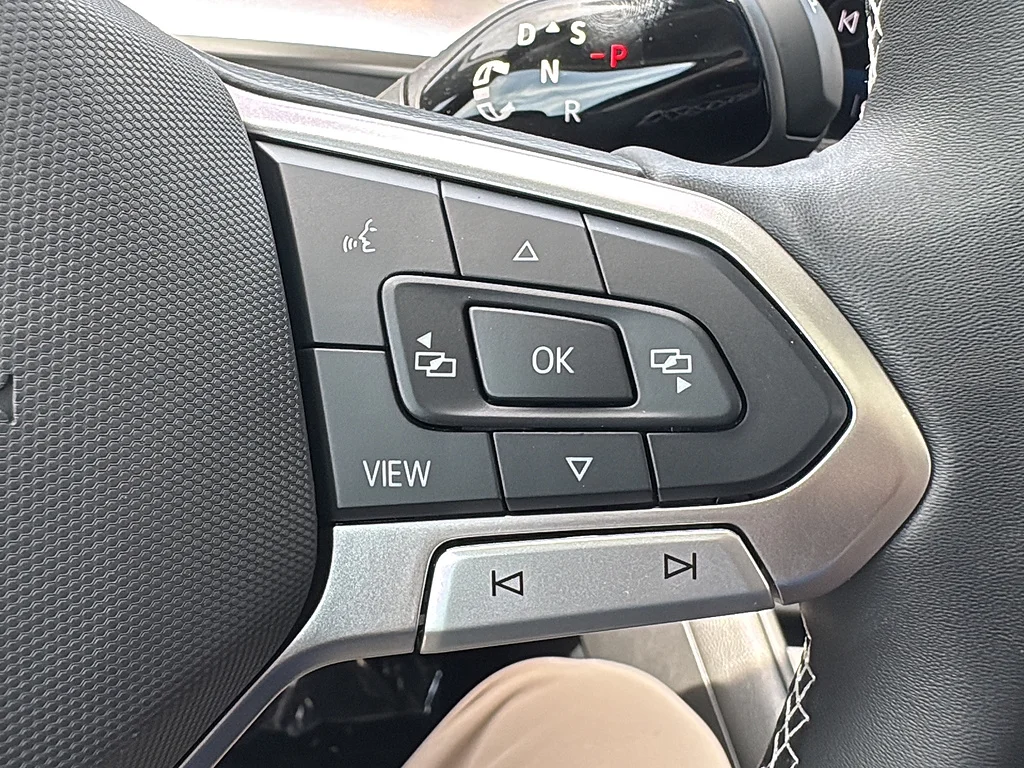 New 2026 Platinum Gray Metallic Volkswagen SE FWD image 23