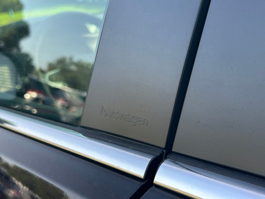 New 2026 Black Volkswagen SE w/Technology image 26
