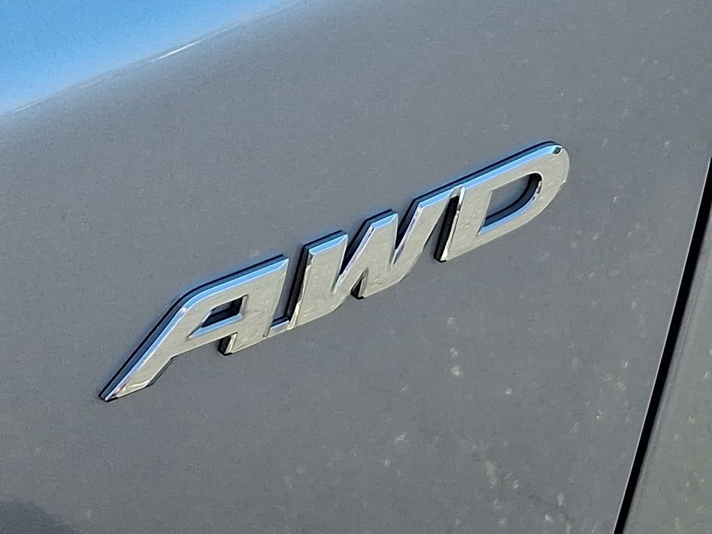 Certified Used 2019 Lunar Silver Metallic Honda EX-L image 33
