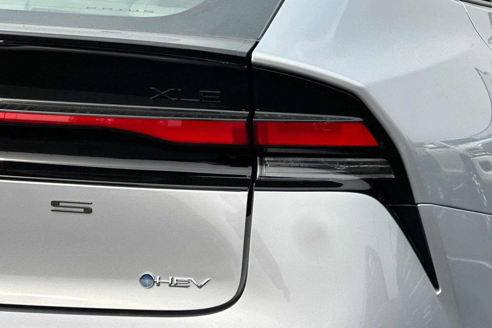 New 2026 Cutting Edge Toyota XLE AWD image 25