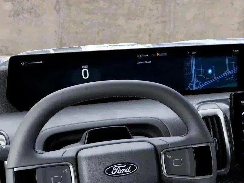 New 2027 Agate Black Ford Platinum image 43