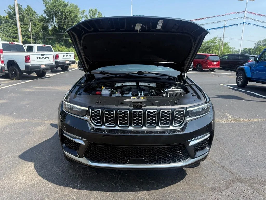 Certified Used 2023 Black Jeep Summit 4xe image 63