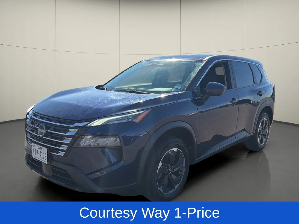 Used 2025 Blue Nissan SV image 4