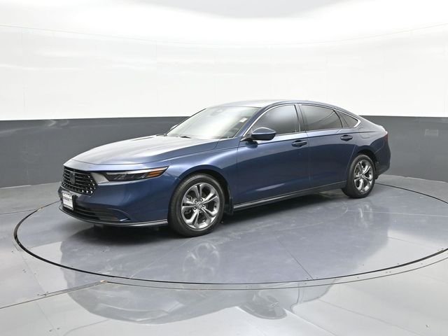 Used 2024 Canyon River Blue Metallic Honda EX image 1