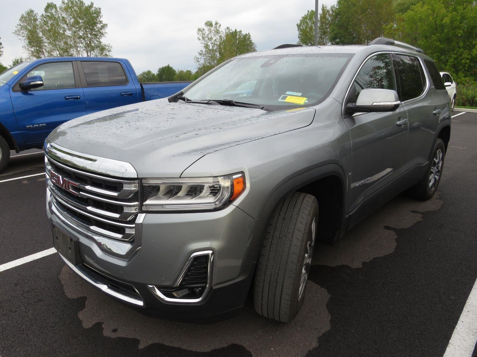Used 2023 Sterling Metallic GMC SLT image 5